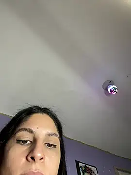 Snapshot of charlotte_stevenss_ chatting on December 25, 2024, 5:05 pm charlotte stevenss online show from December 25, 2024, 5:05 pm