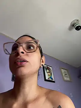 Snapshot of charlotte_stevenss_ chatting on December 30, 2024, 4:51 pm charlotte stevenss online show from December 30, 2024, 4:51 pm