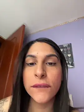 charlotte stevenss  online show from October 18, 2025, 2:40 pm