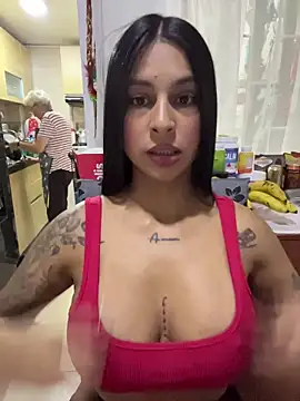 charlotte stevenss  online show from May 18, 2026, 2:56 pm