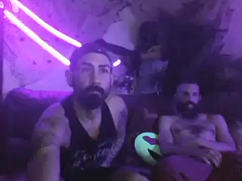 ItalianPapiDripDrip online show from February 4, 2025, 7:29 am