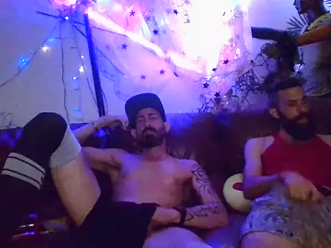 ItalianPapiDripDrip online show from February 10, 2025, 12:08 am