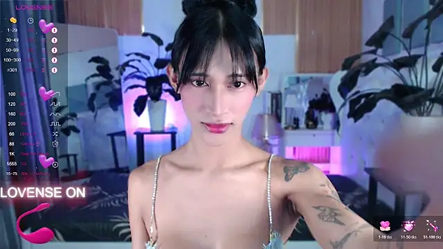 Snapshot of Unforttable_Anisha chatting on October 20, 2025, 12:27 pm Unforttable Anisha online show from October 20, 2025, 12:27 pm