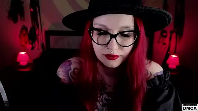 Amanita  Pantherina online show from March 12, 2025, 2:23 pm