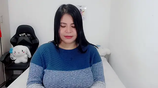 Snapshot of Youlittlepervertt_ chatting on February 8, 2025, 4:25 am Youlittlepervertt online show from February 8, 2025, 4:25 am