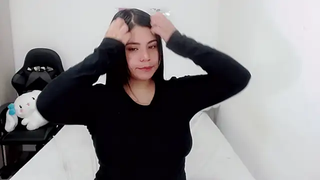 Snapshot of Youlittlepervertt_ chatting on February 8, 2025, 6:22 pm Youlittlepervertt online show from February 8, 2025, 6:22 pm