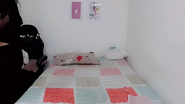 Snapshot of Youlittlepervertt_ chatting on March 8, 2025, 5:07 am Youlittlepervertt online show from March 8, 2025, 5:07 am