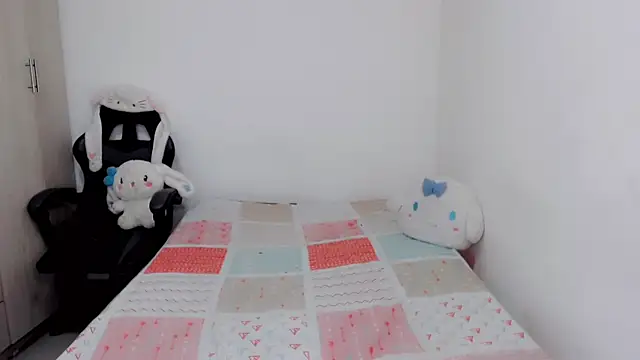 Snapshot of Youlittlepervertt_ chatting on September 26, 2025, 5:11 am Youlittlepervertt online show from September 26, 2025, 5:11 am