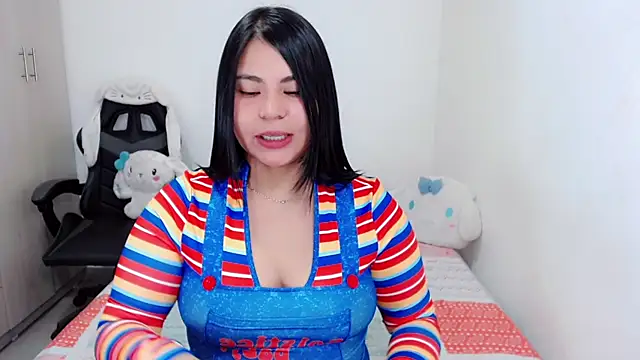 Snapshot of Youlittlepervertt_ chatting on October 2, 2025, 11:23 pm Youlittlepervertt online show from October 2, 2025, 11:23 pm