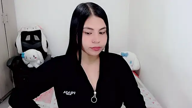 Snapshot of Youlittlepervertt_ chatting on October 19, 2025, 10:43 pm Youlittlepervertt online show from October 19, 2025, 10:43 pm