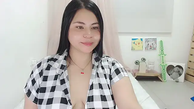 Snapshot of Youlittlepervertt_ chatting on November 20, 2025, 11:26 pm Youlittlepervertt online show from November 20, 2025, 11:26 pm