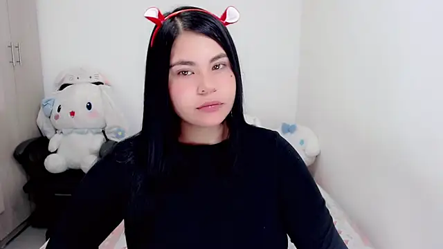 Snapshot of Youlittlepervertt_ chatting on December 3, 2025, 11:41 am Youlittlepervertt online show from December 3, 2025, 11:41 am