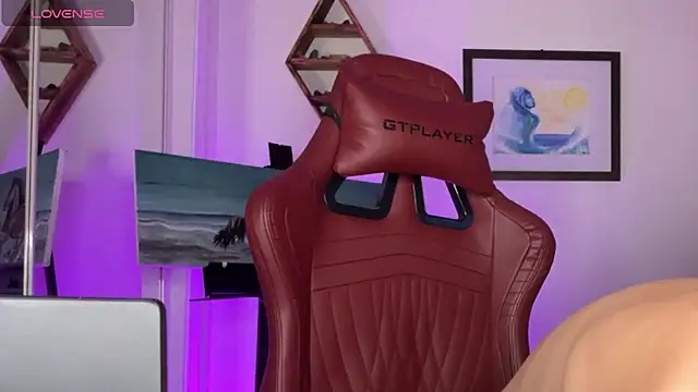 Snapshot of jasminedaze888 chatting on March 21, 2025, 9:01 pm jasminedaze888 online show from March 21, 2025, 9:01 pm