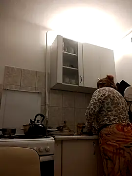 Snapshot of She-devilx chatting on December 27, 2024, 10:16 pm She-devilx online show from December 27, 2024, 10:16 pm