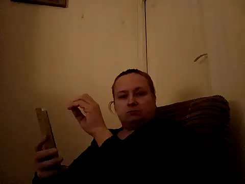 Snapshot of She-devilx chatting on January 18, 2025, 1:19 am She-devilx online show from January 18, 2025, 1:19 am