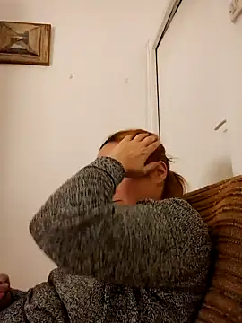 Snapshot of She-devilx chatting on February 7, 2025, 10:52 pm She-devilx online show from February 7, 2025, 10:52 pm