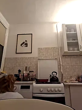 Snapshot of She-devilx chatting on March 22, 2025, 10:15 pm She-devilx online show from March 22, 2025, 10:15 pm