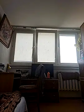 Snapshot of She-devilx chatting on September 9, 2025, 12:15 pm She-devilx online show from September 9, 2025, 12:15 pm