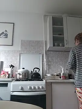 Snapshot of She-devilx chatting on October 16, 2025, 11:44 am She-devilx online show from October 16, 2025, 11:44 am