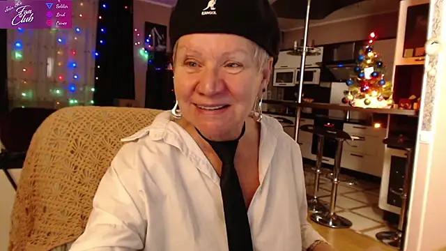 roxana brooks online show from January 6, 2025, 2:47 pm