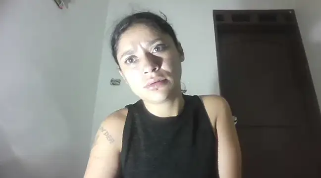 TamaraNauthy online show from February 22, 2025, 12:40 pm