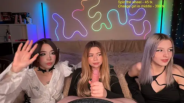 NickAnny online show from February 4, 2025, 10:24 pm