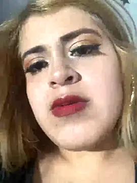 Snapshot of bella_star21 chatting on November 29, 2025, 1:41 am bella star21 online show from November 29, 2025, 1:41 am