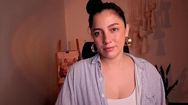 Mala Bad online show from December 21, 2025, 3:41 pm