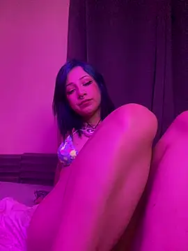 Snapshot of Lucygothic chatting on March 11, 2025, 2:21 am Lucygothic online show from March 11, 2025, 2:21 am