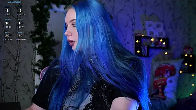 Snapshot of Moon_Valkyrie chatting on December 22, 2024, 10:38 am Moon Valkyrie online show from December 22, 2024, 10:38 am