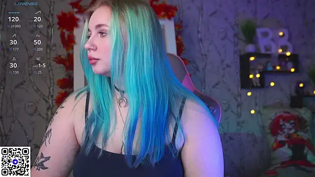 Snapshot of Moon_Valkyrie chatting on September 10, 2025, 10:15 am Moon Valkyrie online show from September 10, 2025, 10:15 am