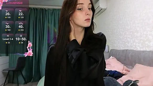 Silver rains online show from December 14, 2024, 11:56 pm