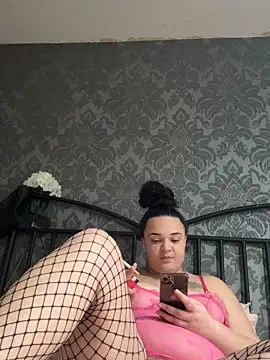 Snapshot of peaches006 chatting on December 16, 2025, 9:25 am peaches006 online show from December 16, 2025, 9:25 am