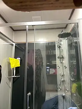 juniiorre online show from April 13, 2026, 7:41 pm