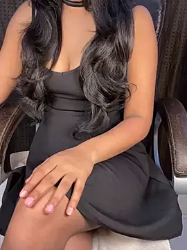 Snapshot of SCHOOL_Girl_0 chatting on January 7, 2025, 1:06 am SCHOOL Girl 0 online show from January 7, 2025, 1:06 am