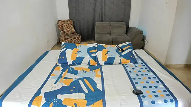 Fairycandyx online show from February 25, 2025, 6:25 am