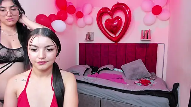 Snapshot of Afrodita-hott chatting on February 15, 2025, 6:23 pm Afrodita-hott online show from February 15, 2025, 6:23 pm