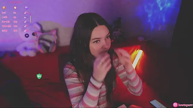 How2Meow online show from October 20, 2025, 5:24 pm