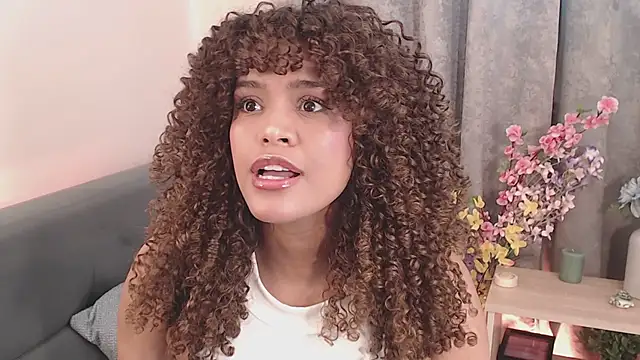 Snapshot of Amelia_bss chatting on June 3, 2026, 3:50 pm Amelia bss online show from June 3, 2026, 3:50 pm