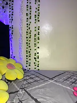 DazedGlade online show from January 3, 2025, 8:22 pm