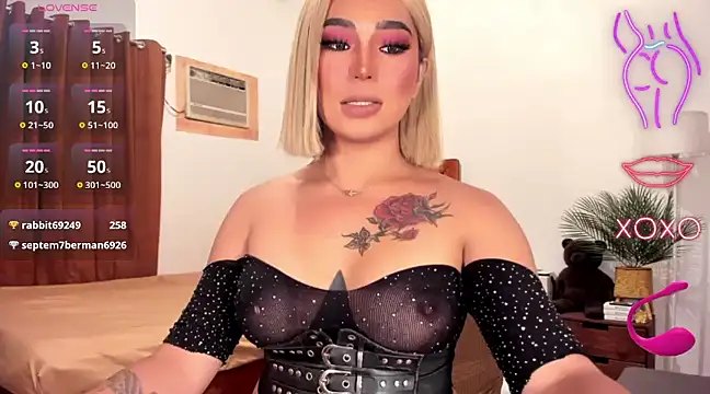 Snapshot of Lustrous_Nathalie chatting on February 4, 2025, 4:48 am Lustrous Nathalie online show from February 4, 2025, 4:48 am