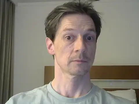 snowypaul11 online show from April 20, 2026, 7:48 pm