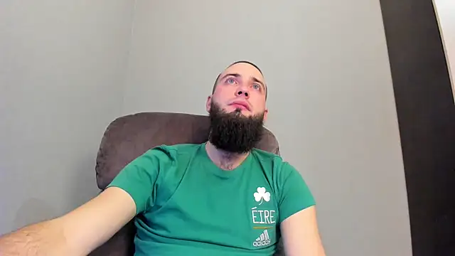 A              online show from February 9, 2025, 10:11 pm