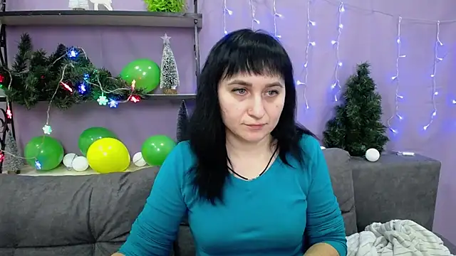 NinaFlawlees online show from January 10, 2025, 2:04 am