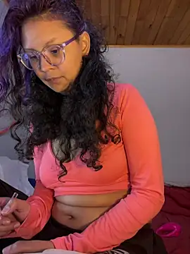 Snapshot of Hathorlove chatting on February 15, 2025, 2:37 am Hathorlove online show from February 15, 2025, 2:37 am