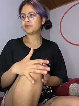 Snapshot of Hathorlove chatting on March 13, 2025, 7:31 am Hathorlove online show from March 13, 2025, 7:31 am