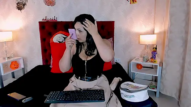 KarlyPrint online show from October 29, 2025, 1:02 pm