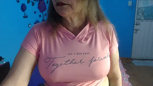 Snapshot of milfeddy_ chatting on December 5, 2024, 8:55 pm milfeddy online show from December 5, 2024, 8:55 pm