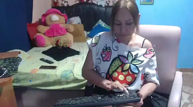 Snapshot of milfeddy_ chatting on February 15, 2025, 2:04 am milfeddy online show from February 15, 2025, 2:04 am
