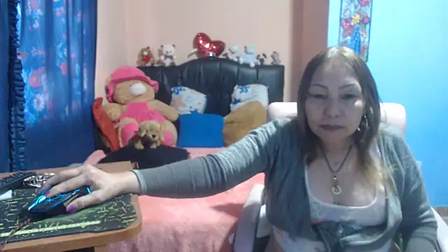 Snapshot of milfeddy_ chatting on February 19, 2025, 3:38 pm milfeddy online show from February 19, 2025, 3:38 pm